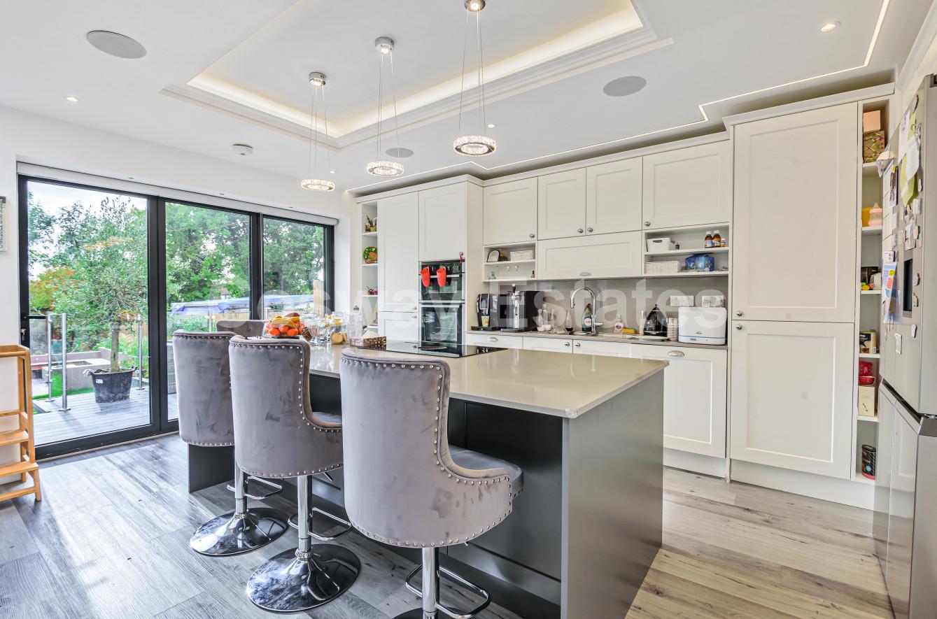 Millway, Mill Hill